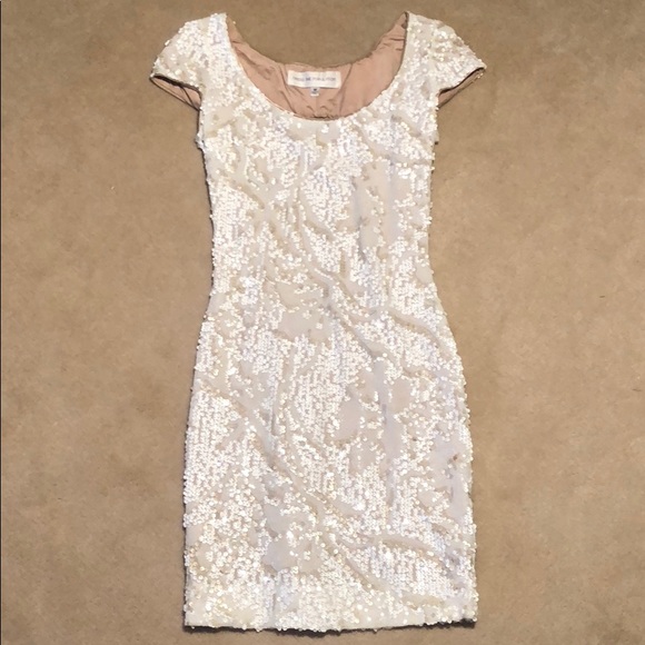 Dress the Population Dresses & Skirts - ONLY WORN ONCE Dress The Population Sequin Dress
